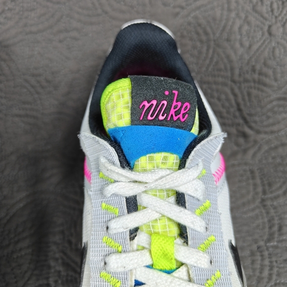 Nike Air Max Pre-Day White Platinum Volt Running Comfort Sneaker Men's Shoe 9.5 - Picture 7 of 10